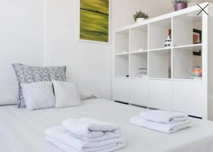 Your Perfect Stay In The Center Of Torremolinos.