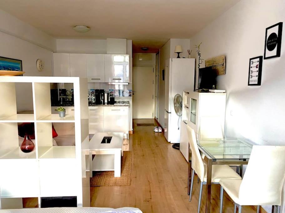 Apartment Your Perfect In The Center Of Torremolinos.